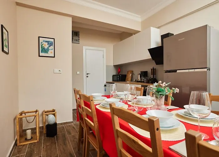 Stunning 3br 3bathroom 3ac Near Metro D2