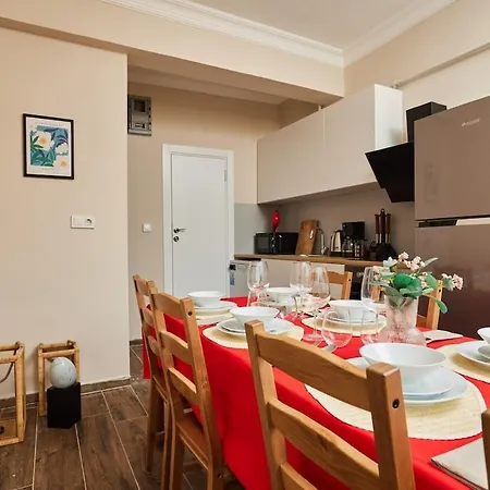 Stunning 3br 3bathroom 3ac Near Metro D2