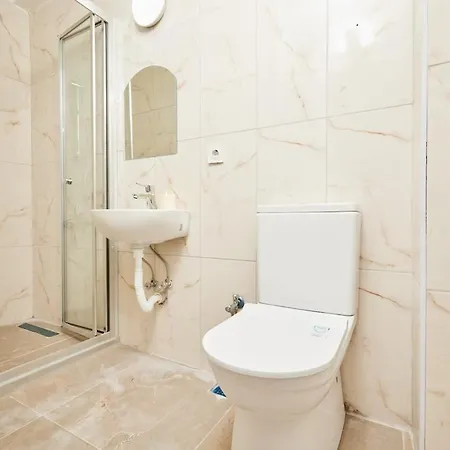 Stunning 3br 3bathroom 3ac Near Metro D2 Appartement *